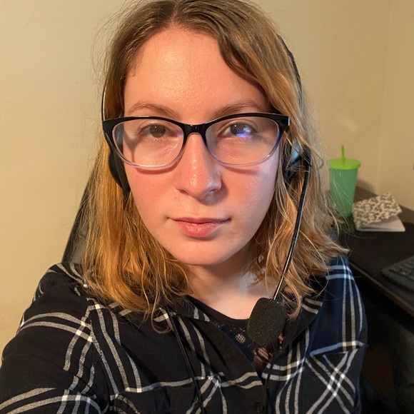 Meet your Posher, Yulia - Picture 2 of 3